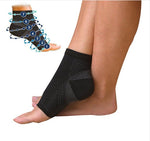 Open-Heel Compression Foot Sleeve – black, worn